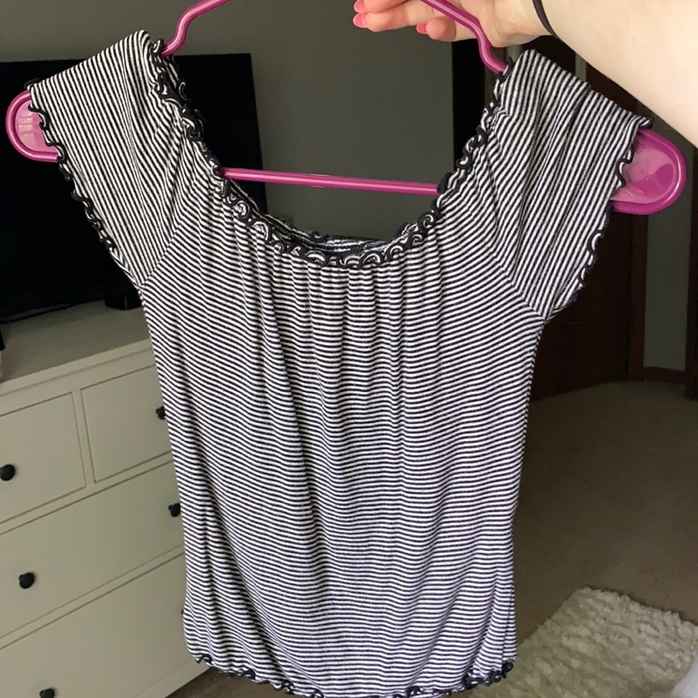 Forever 21 Black and White Stripped Top